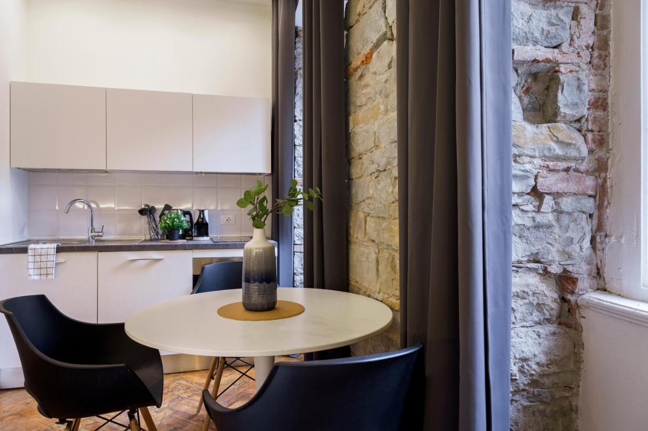 Romantic Studio In The Heart Of Τεργέστη Εξωτερικό φωτογραφία