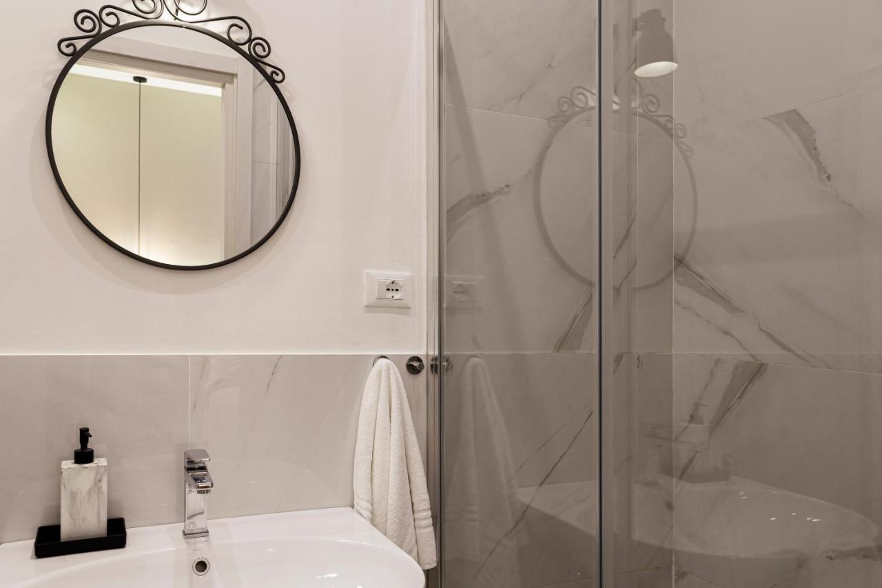 Romantic Studio In The Heart Of Τεργέστη Εξωτερικό φωτογραφία