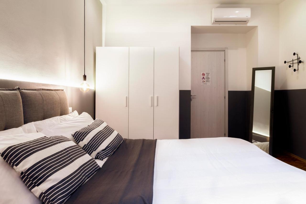 Romantic Studio In The Heart Of Τεργέστη Εξωτερικό φωτογραφία